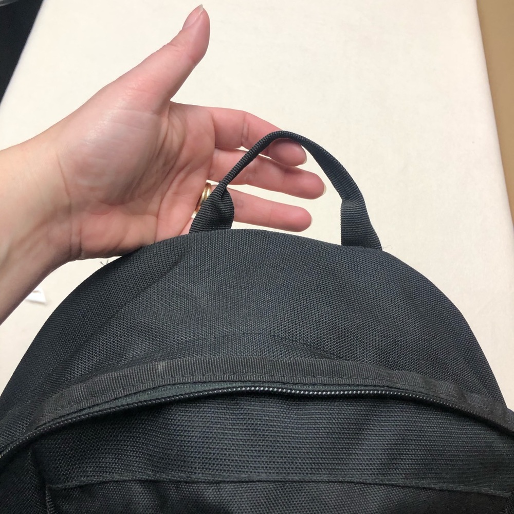 Oakley Backpack, basic book bag, black - Picture 10 of 12